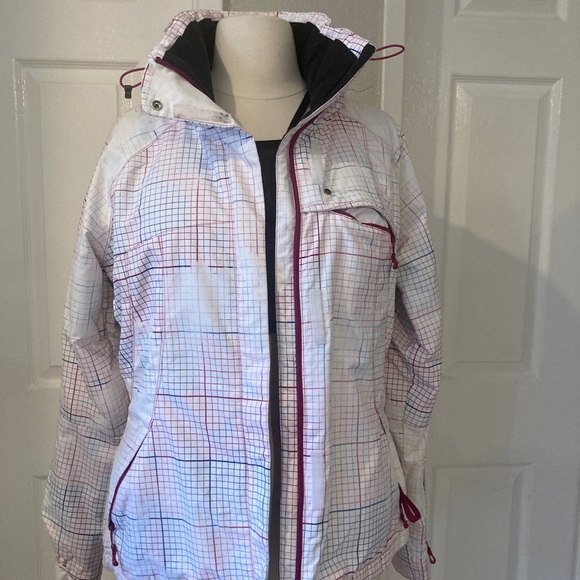 Salomon Women's White and Red Checkered Jacket size M - Picture 1 of 10